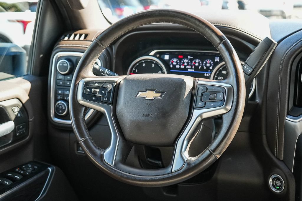 Used 2020 Chevrolet Silverado 2500 LTZ w/ LTZ Premium Package AWD/4WD image 15