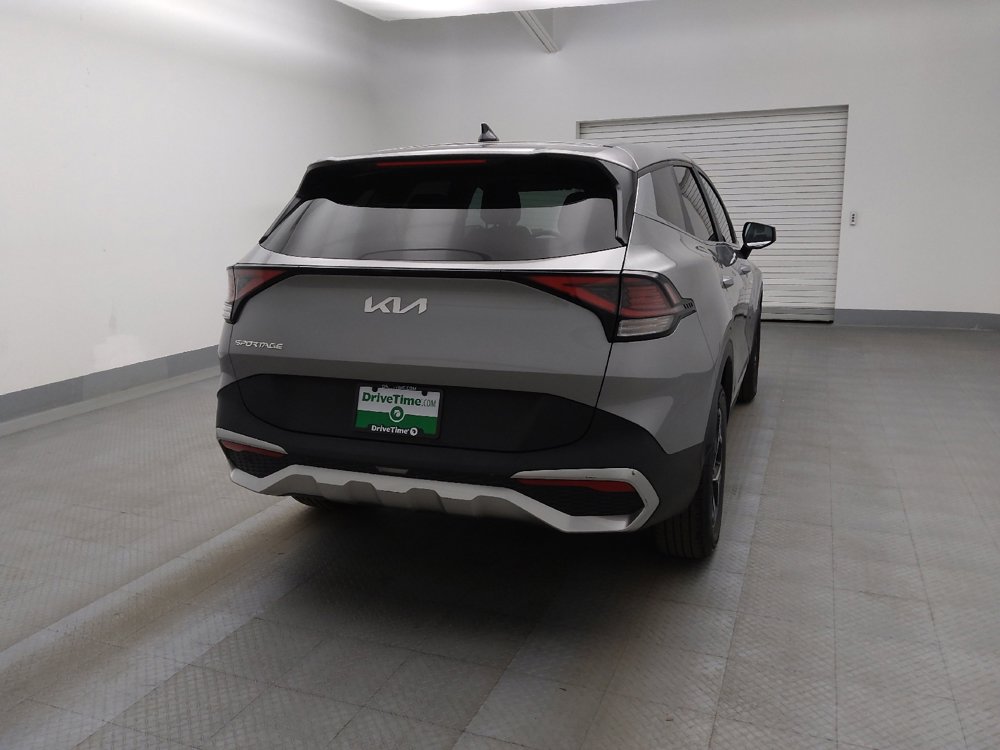 Used 2023 Kia Sportage LX image 7