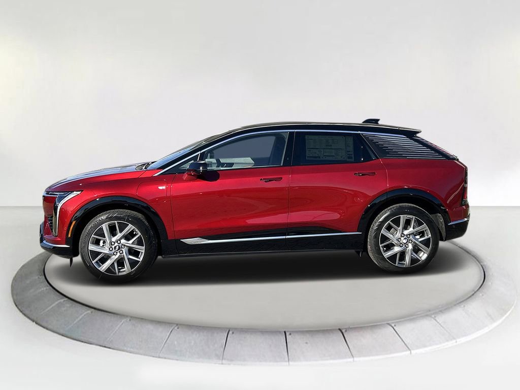 New 2026 Cadillac Optiq Luxury 2 image 2