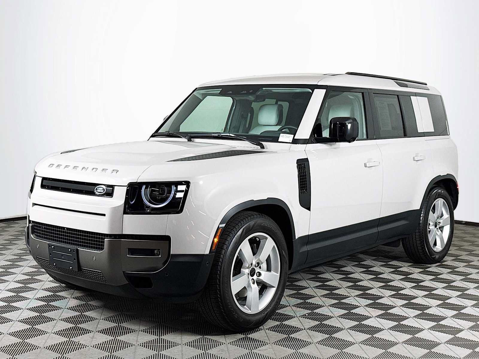 Used 2026 Land Rover Defender 110 S AWD/4WD video 1