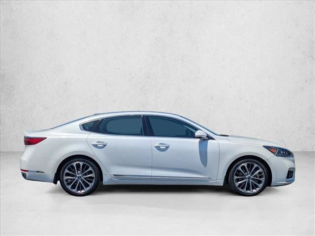 Used 2019 Kia Cadenza Technology FWD image 4
