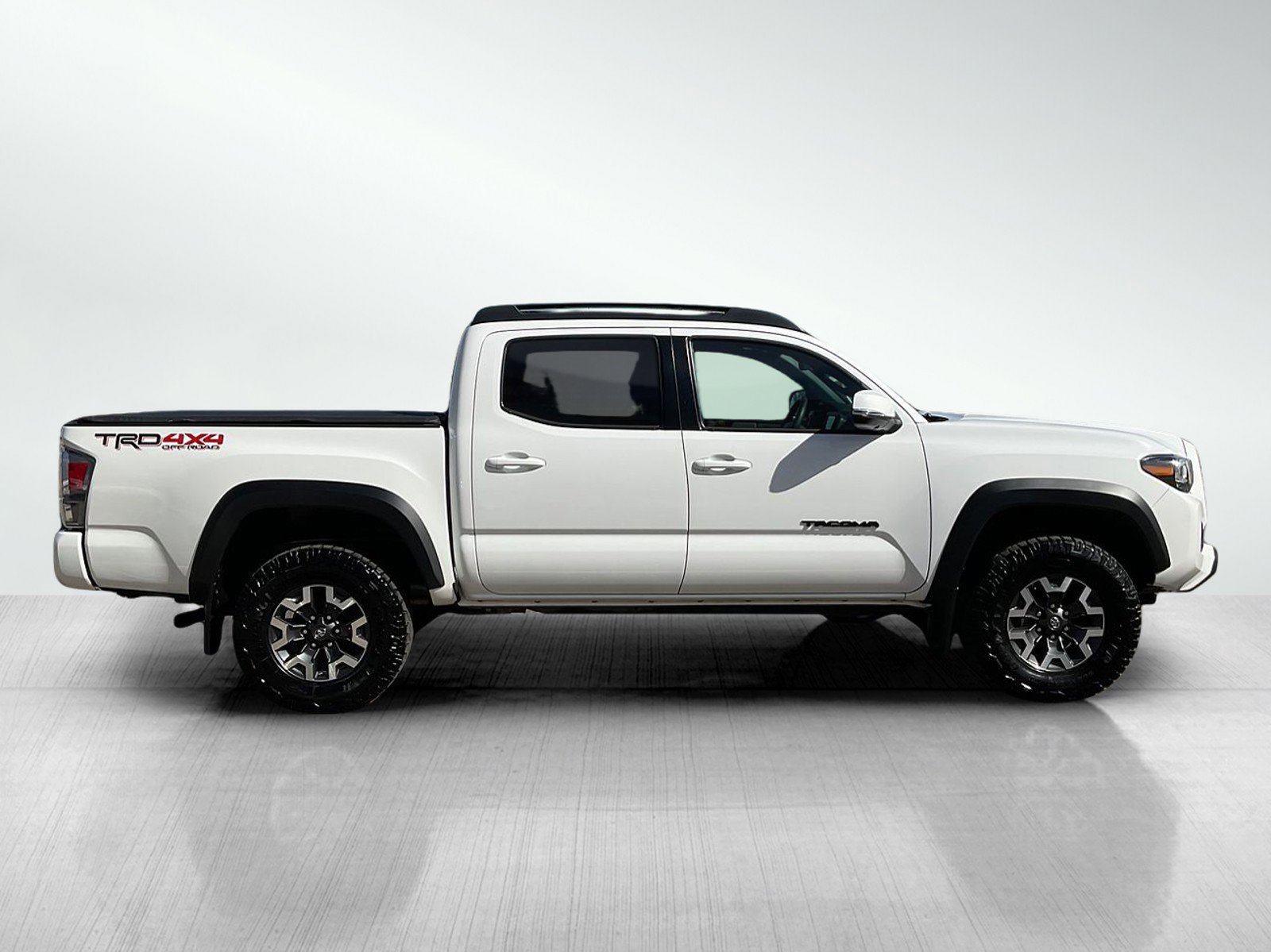 Used 2020 Toyota Tacoma TRD Off-Road w/ TRD Premium Off Road Package image 6