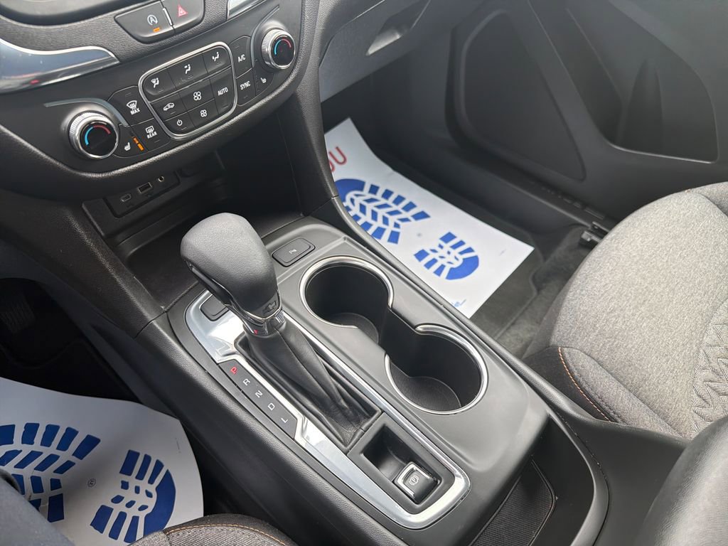 Used 2024 Chevrolet Equinox LT AWD/4WD image 19