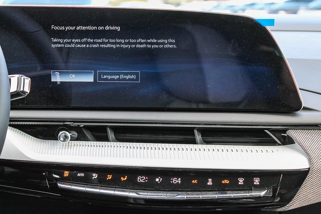 Used 2025 Cadillac Optiq Sport 1 image 11