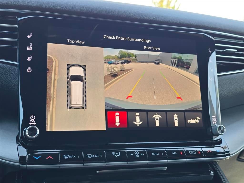 New 2026 Jeep Grand Wagoneer 4WD image 15