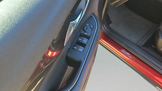 Used 2022 Buick Envision Preferred AWD/4WD image 9