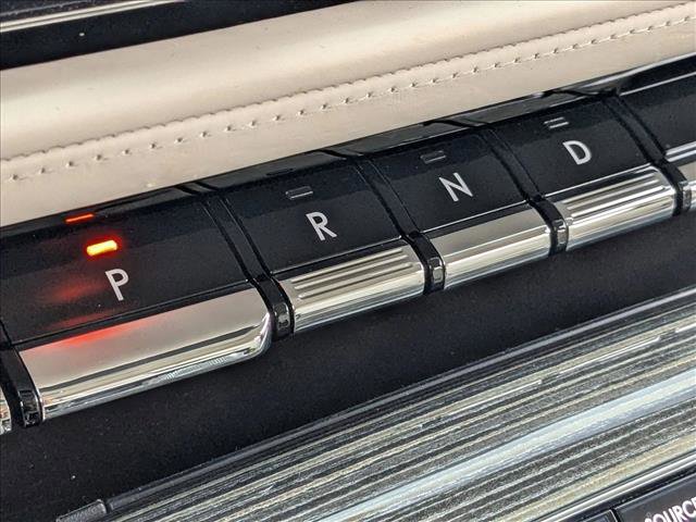 Used 2023 Lincoln Aviator Black Label w/ Jet Package image 12