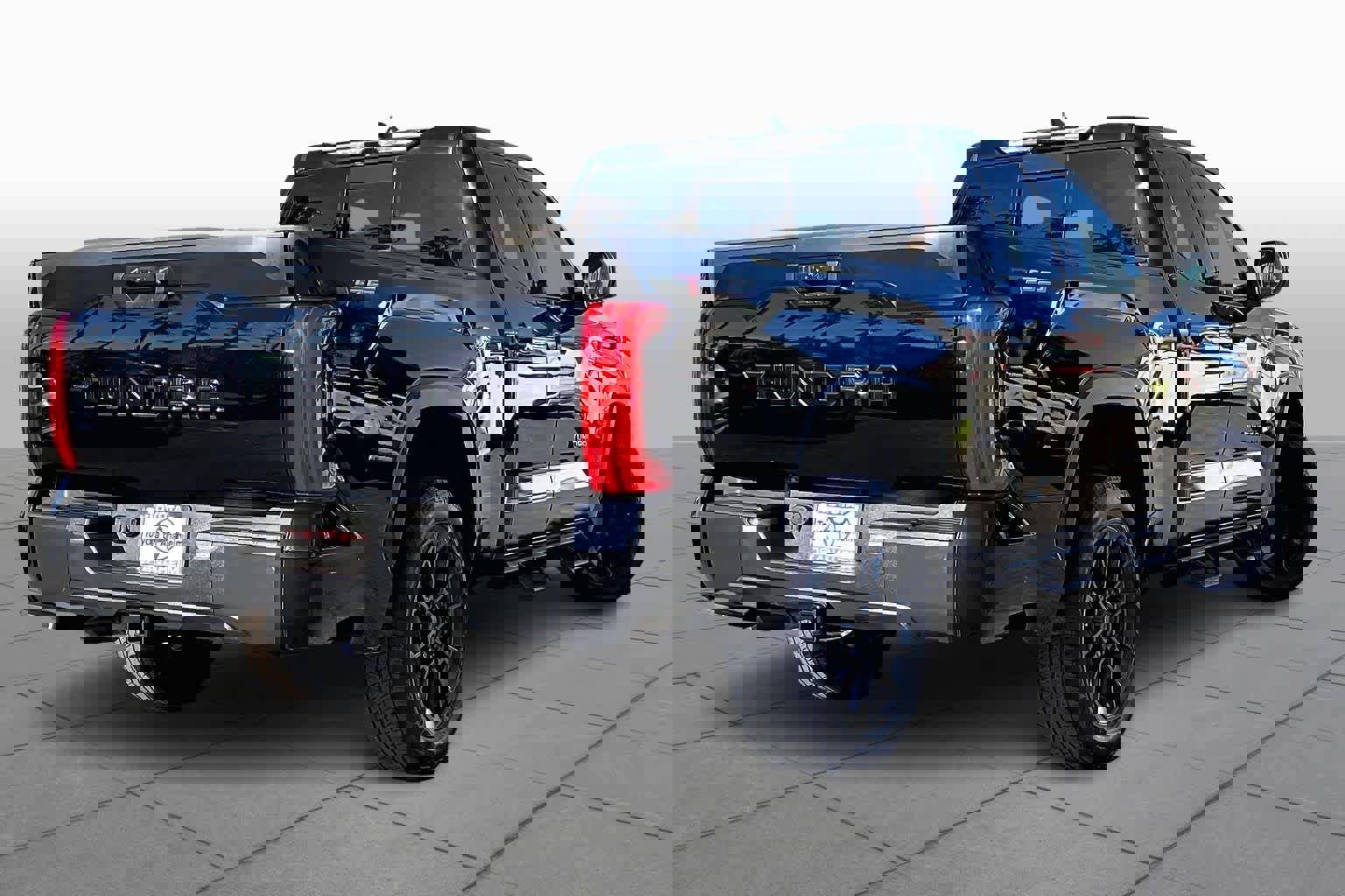 Used 2023 Toyota Tundra SR5 image 11