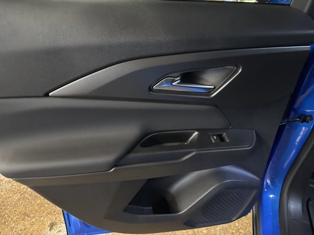 New 2026 Chevrolet Equinox EV LT image 21