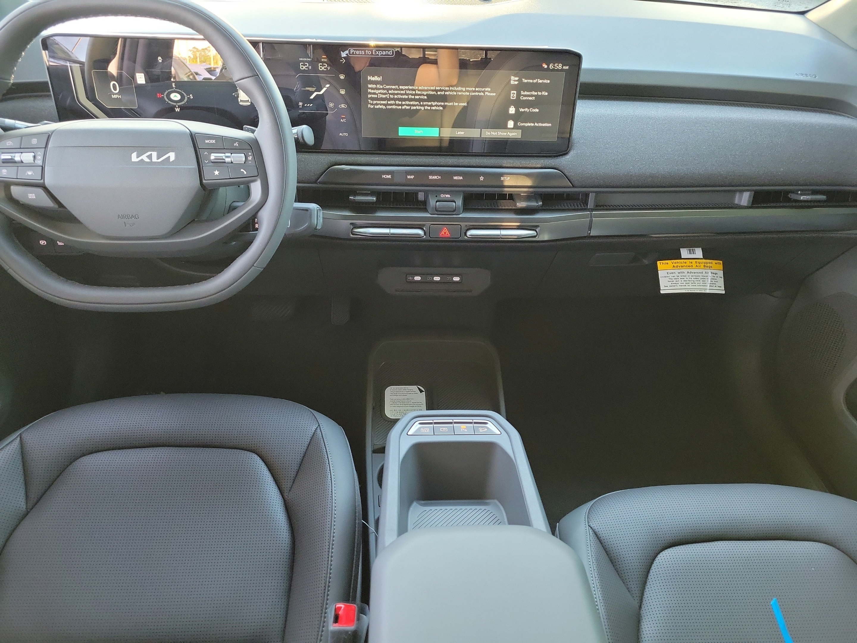 New 2027 Kia EV3 Land FWD image 9
