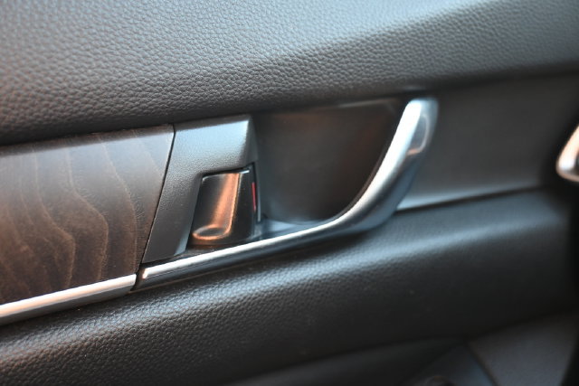 Used 2018 Honda Accord EX image 42
