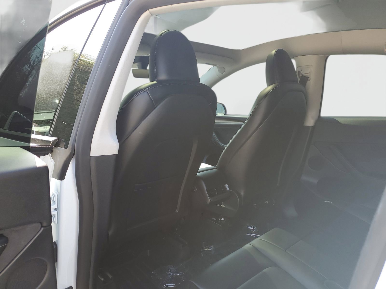 Used 2025 Tesla Model Y Long Range image 15