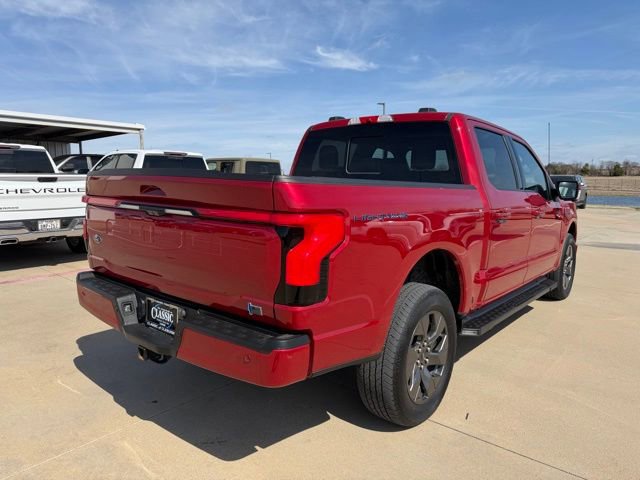 Used 2023 Ford F150 Lightning Lariat image 4