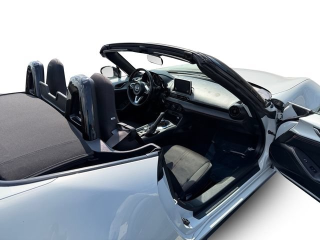 Used 2016 MAZDA MX-5 Miata Club RWD image 25