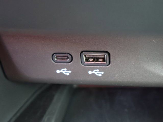 Certified 2026 Buick Envista Sport Touring w/ Convenience I Package FWD image 28