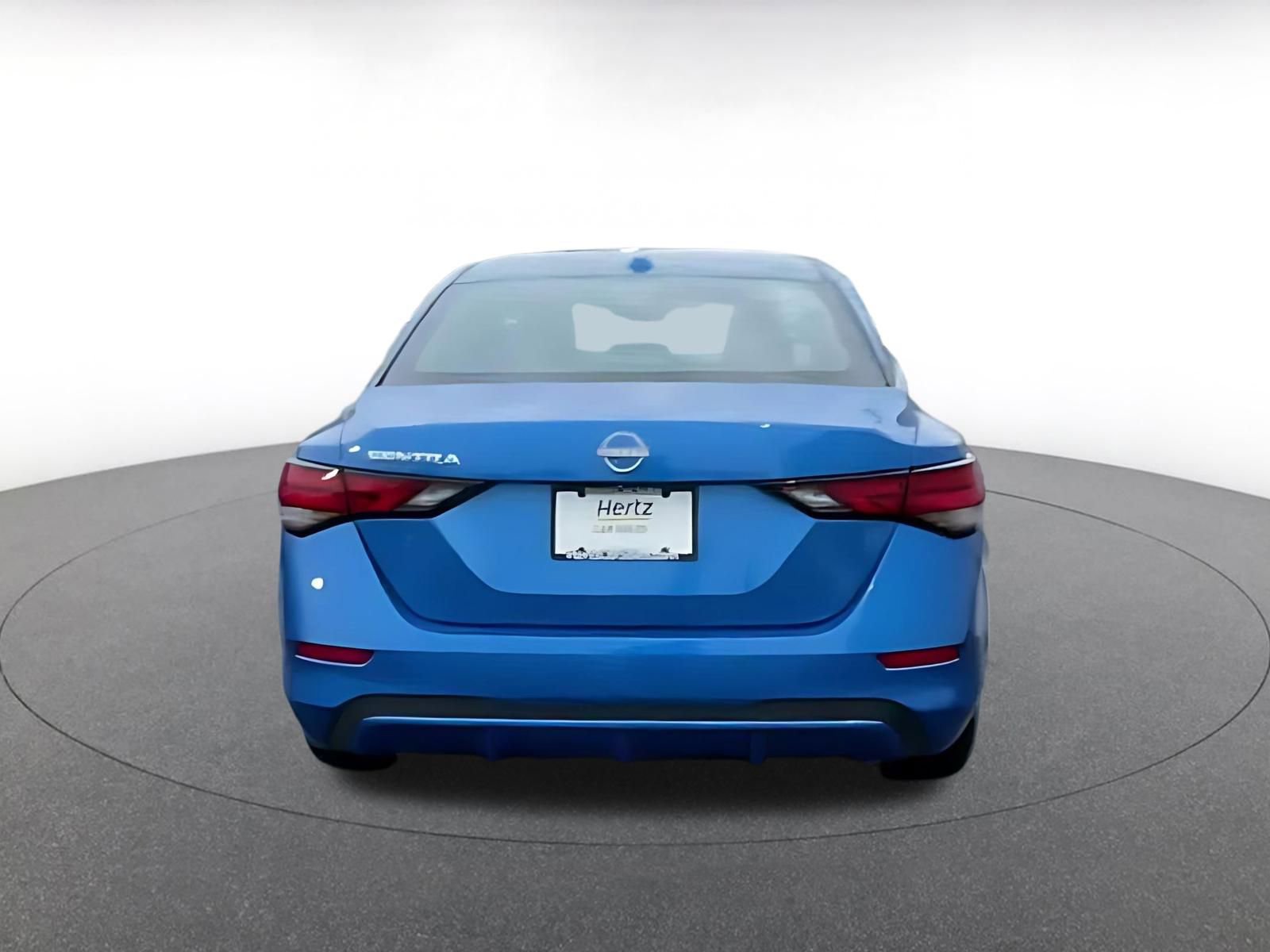 Used 2025 Nissan Sentra SV image 11