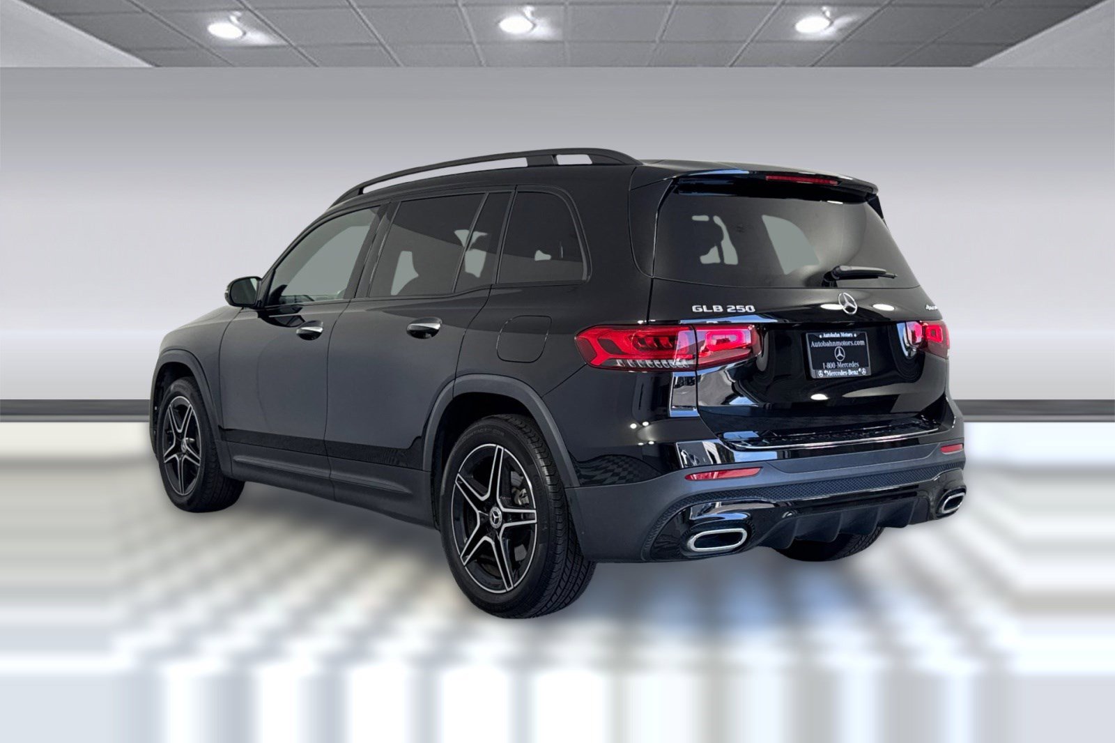 Certified 2023 Mercedes-Benz GLB 250 4MATIC image 3