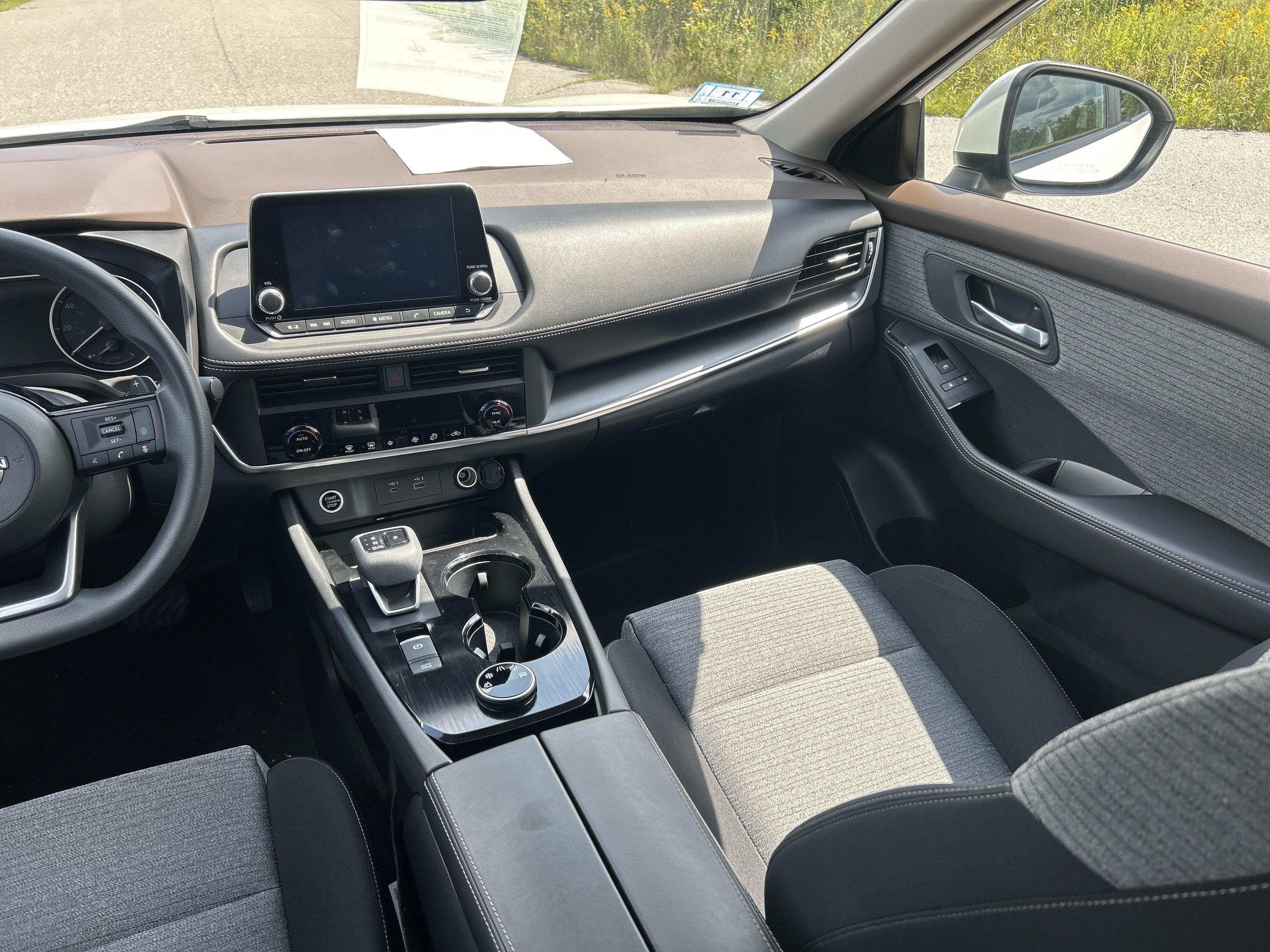 Certified 2023 Nissan Rogue SV AWD/4WD image 19