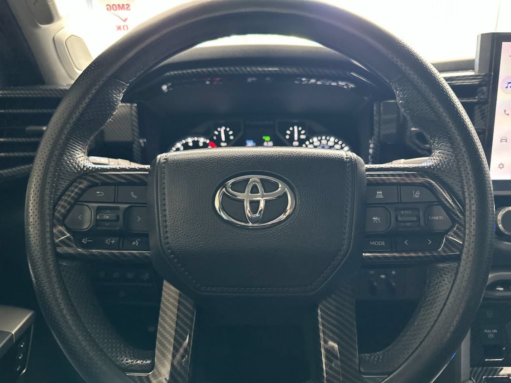 Used 2023 Toyota Tundra Limited AWD/4WD image 21