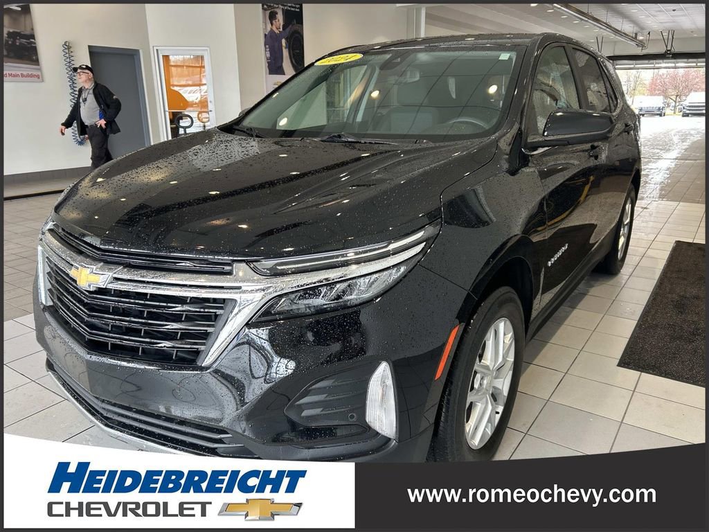 Used 2024 Chevrolet Equinox LT w/ LPO, Floor Liner Package AWD/4WD image 6