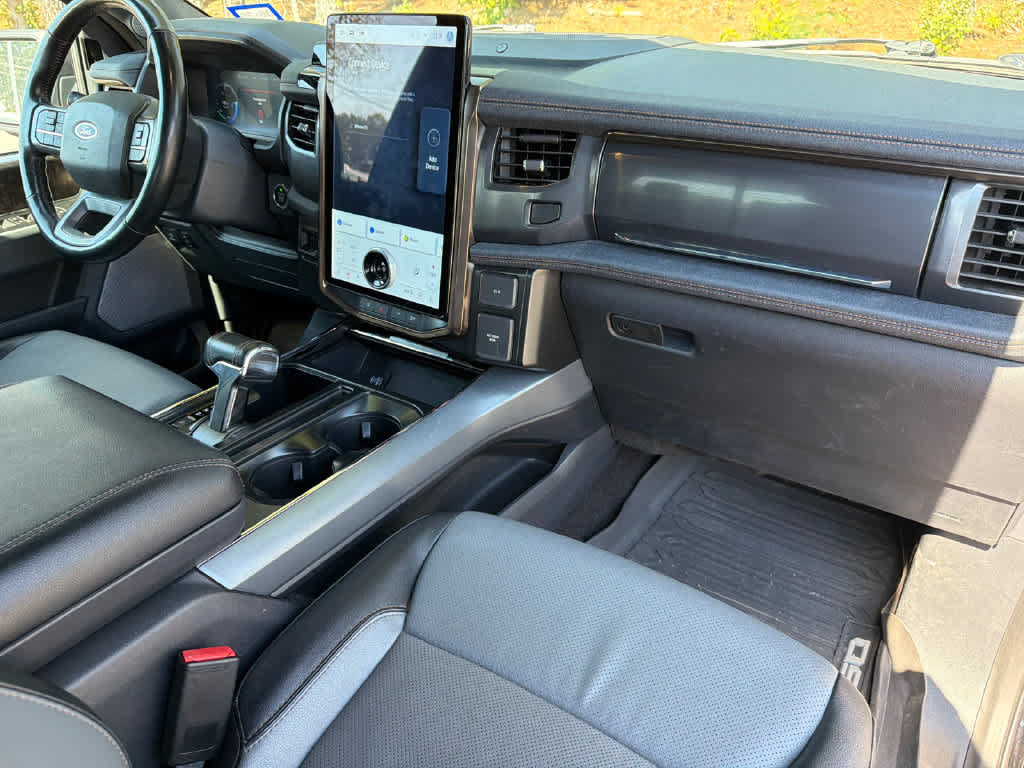 Used 2022 Ford F150 Lightning Lariat AWD/4WD image 14