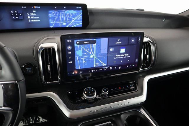 New 2025 Ford Expedition Platinum w/ Stealth Appearance Package image 22