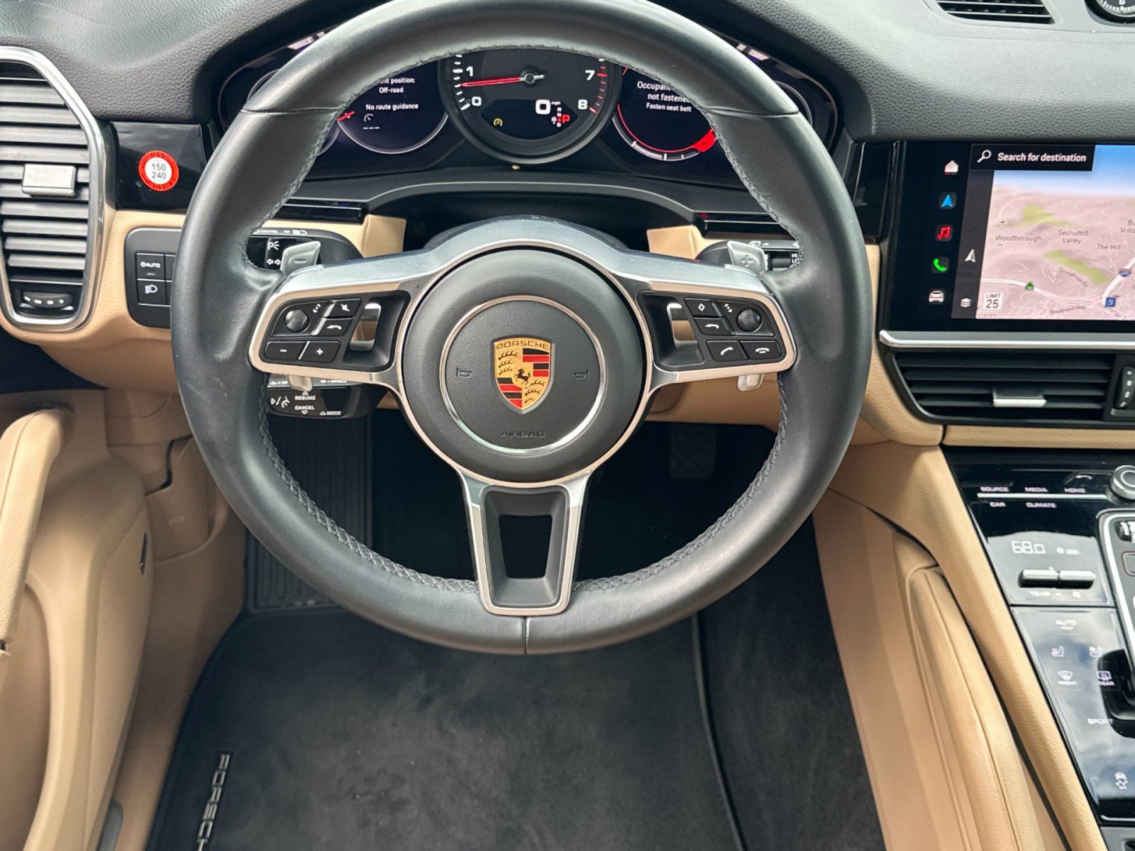 Certified 2023 Porsche Cayenne Platinum Edition image 14