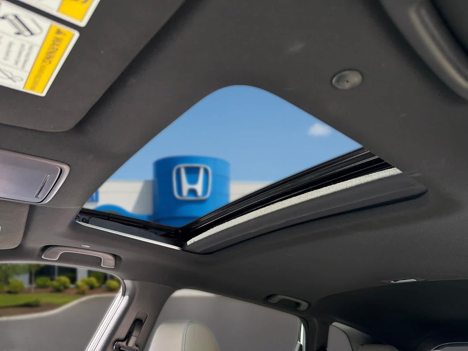 Used 2024 Honda CR-V Sport Touring image 14