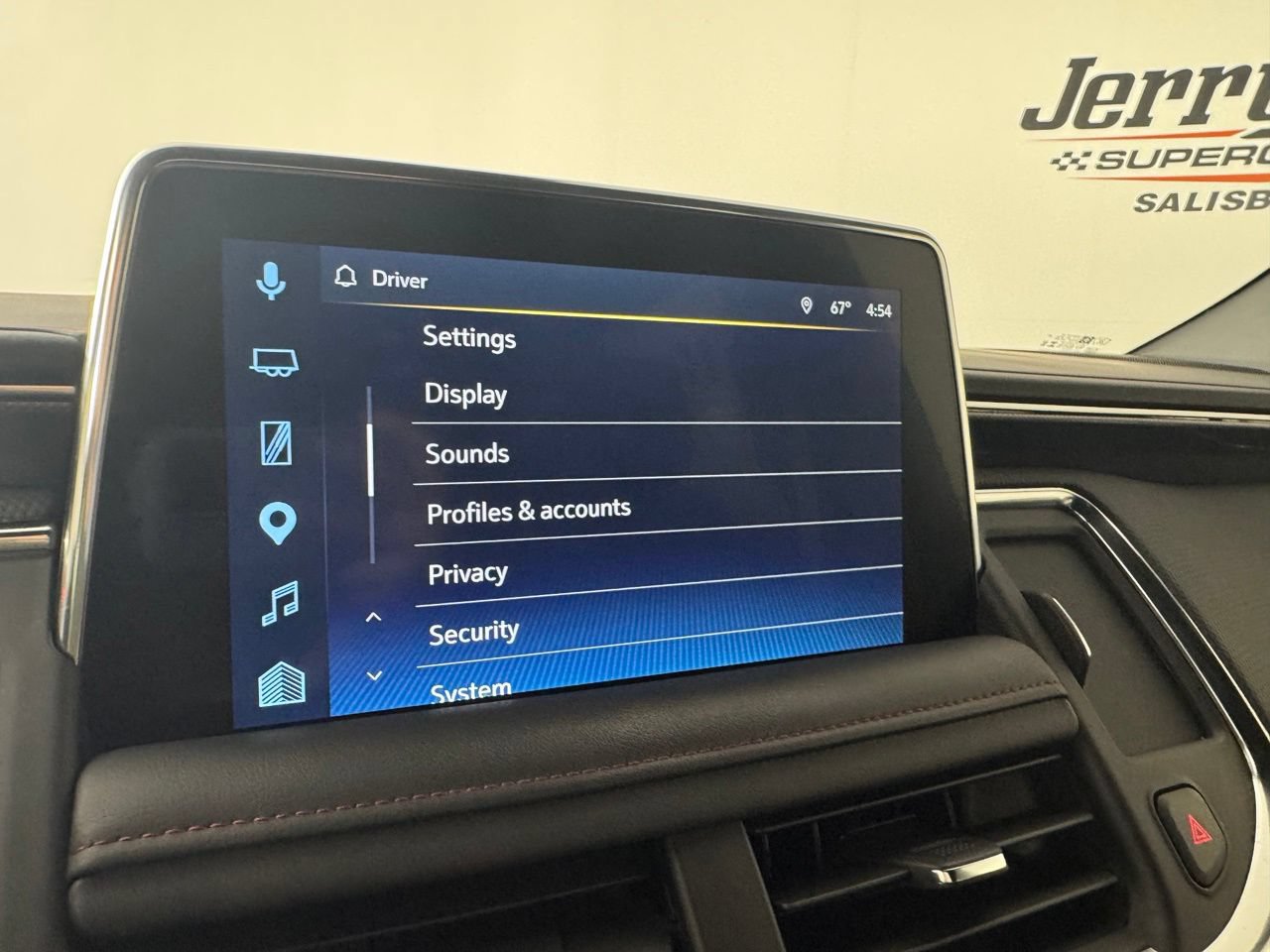 Used 2024 Chevrolet Tahoe RST w/ Luxury Package RWD image 24