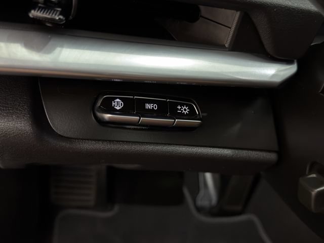 Used 2021 Chevrolet Corvette Stingray Preferred Cpe w/ Z51 Performance Package RWD image 24