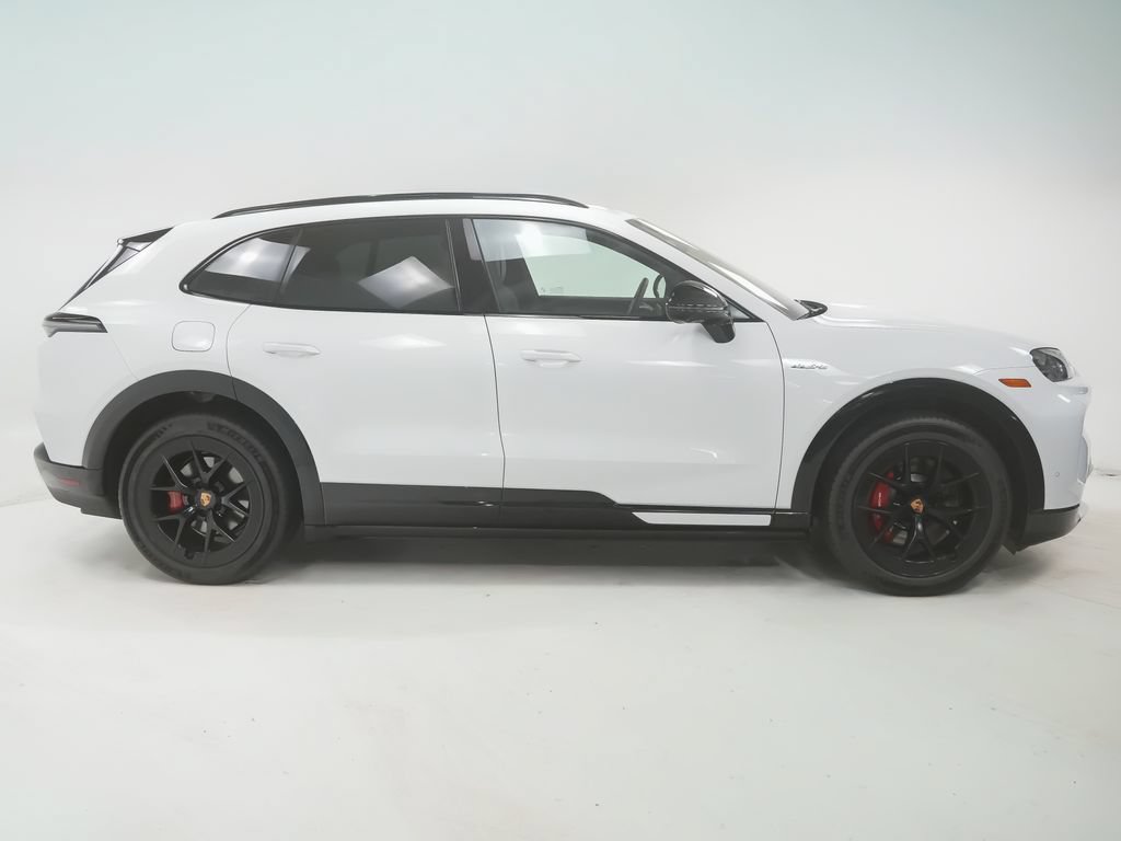New 2026 Porsche Cayenne S AWD/4WD image 9