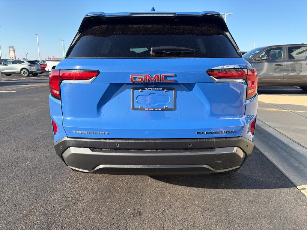 Used 2026 GMC Terrain Elevation FWD image 4