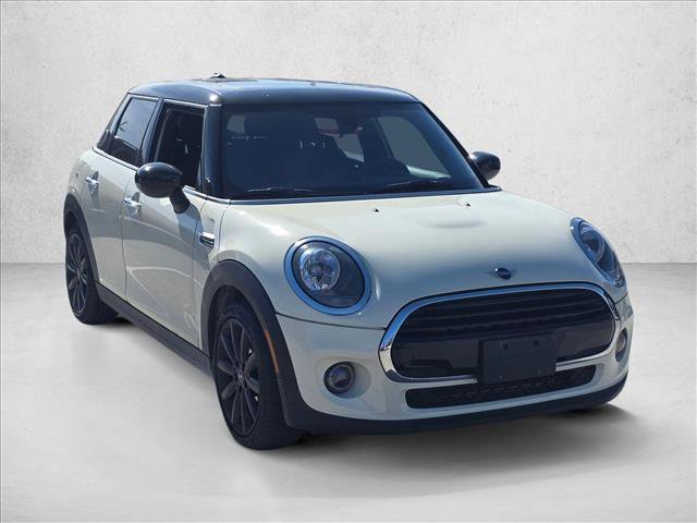 Used 2020 MINI Cooper 4-Door Hardtop image 3