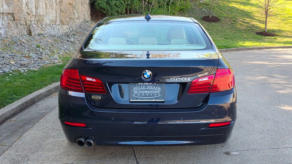 Used 2015 BMW 528i Sedan image 15