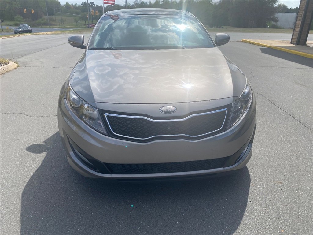 Used 2013 Kia Optima SX w/ Premium Touring Pkg FWD image 2