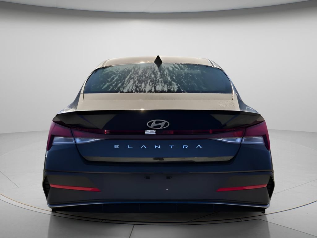 New 2026 Hyundai Elantra Sport FWD image 4