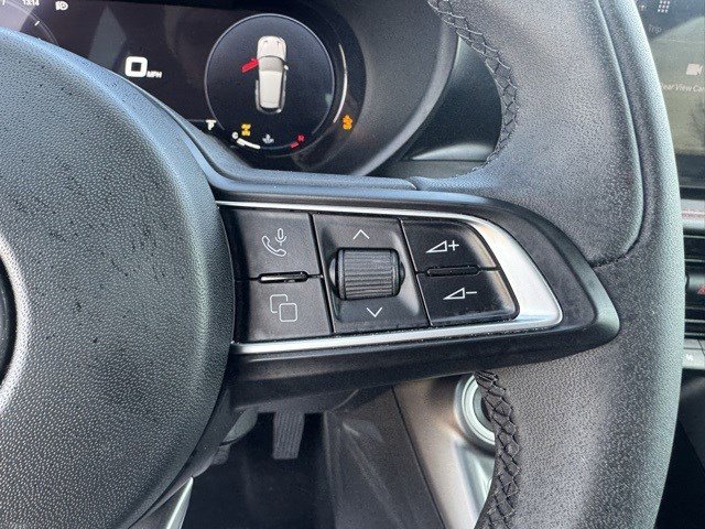 Used 2023 Dodge Hornet GT w/ GT Blacktop Package image 17