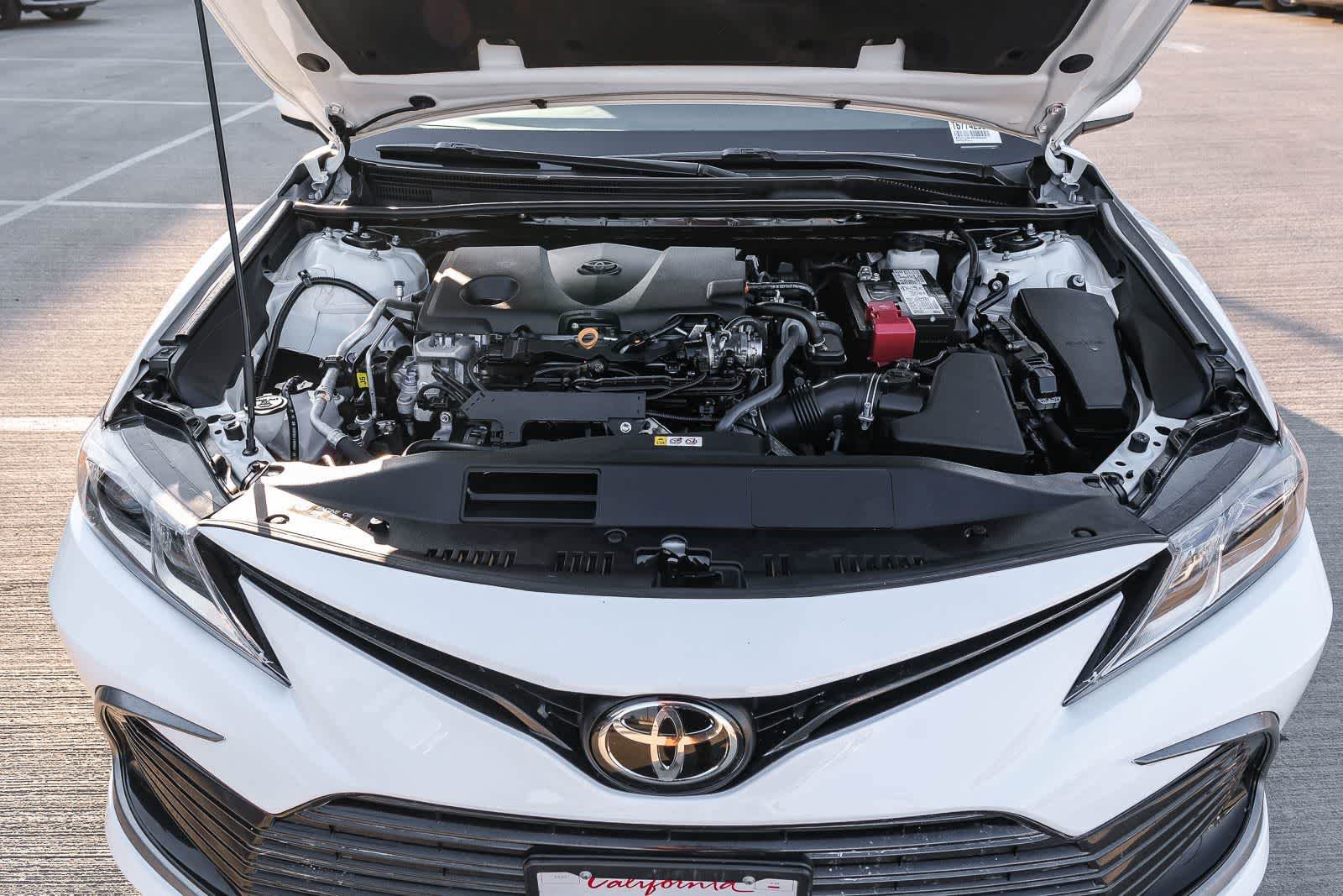 Certified 2021 Toyota Camry LE FWD image 28