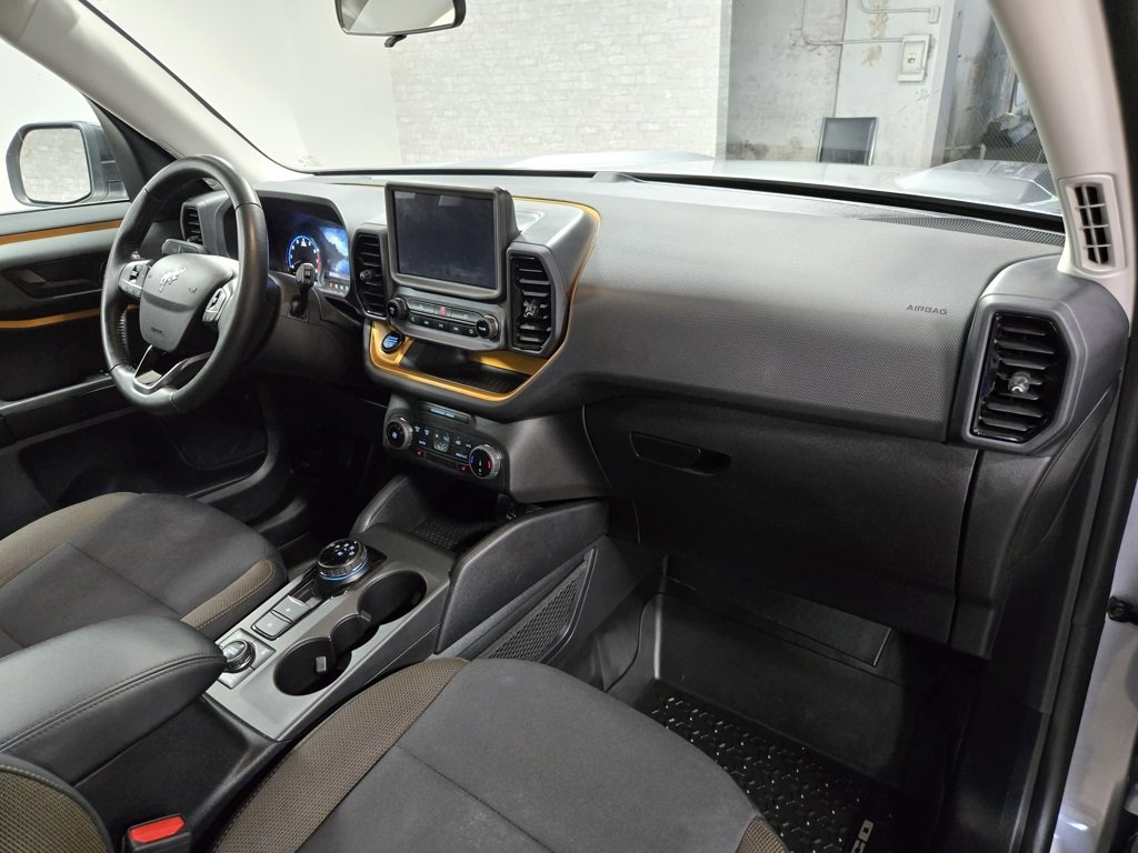 Used 2023 Ford Bronco Sport Badlands image 59