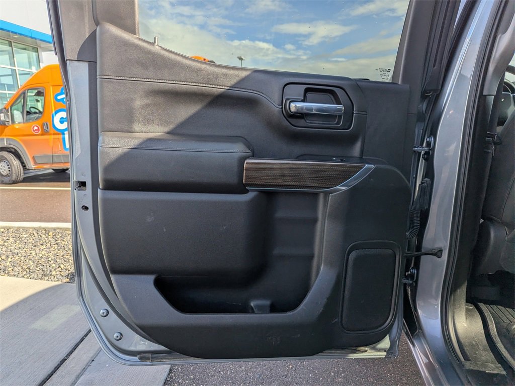 Used 2020 Chevrolet Silverado 1500 LT Trail Boss image 30