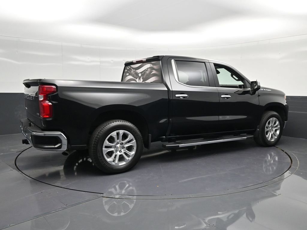 Used 2024 Chevrolet Silverado 1500 LTZ RWD image 3