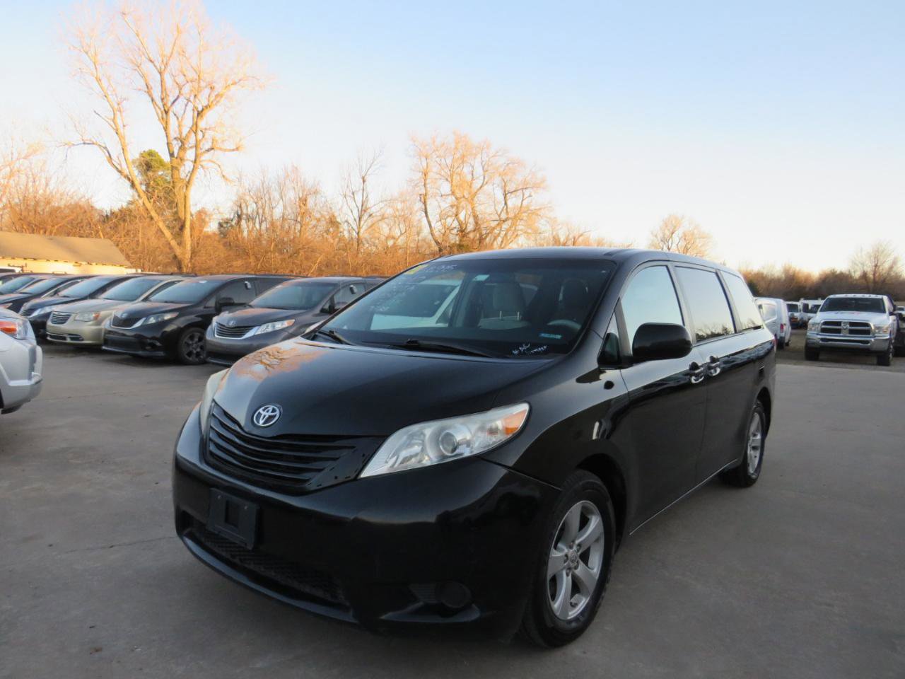 Used 2012 Toyota Sienna LE