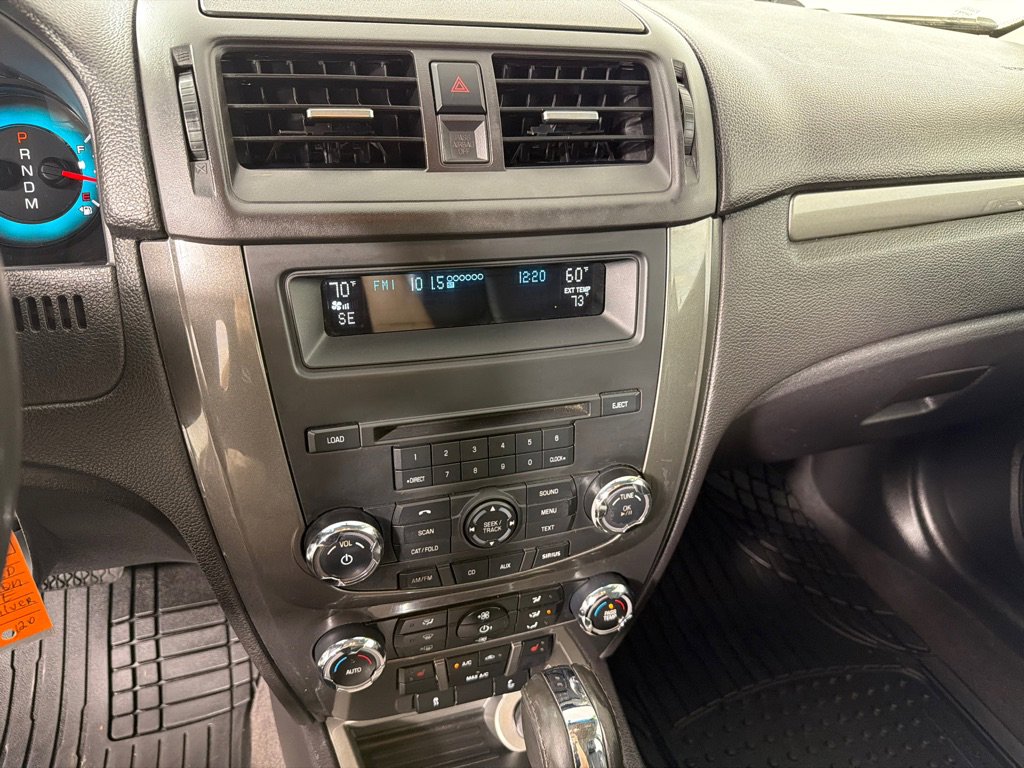 Used 2010 Ford Fusion Sport image 13