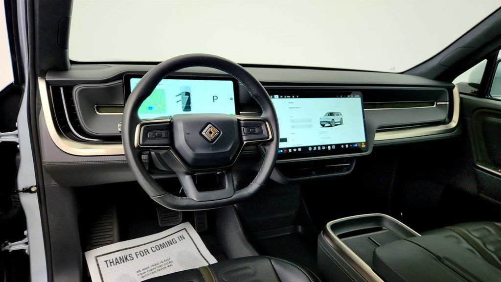 Used 2025 Rivian R1S Adventure Dual AWD/4WD image 13