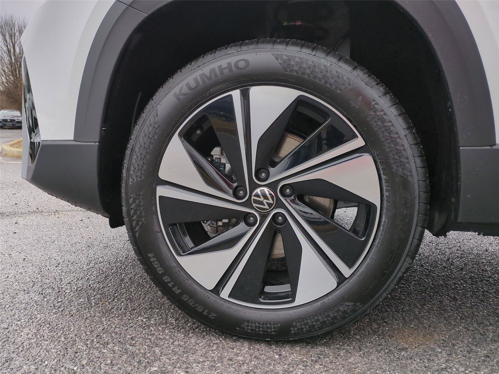New 2026 Volkswagen Taos SE AWD/4WD image 22