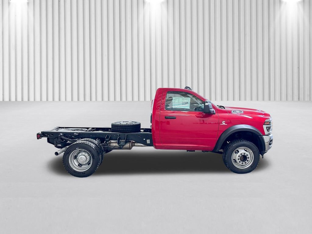 New 2026 RAM 5500 Tradesman w/ Chrome Appearance Group image 3