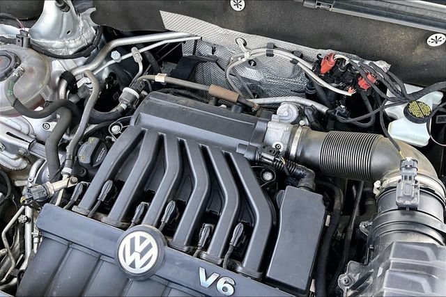 Used 2019 Volkswagen Atlas SEL AWD/4WD image 32