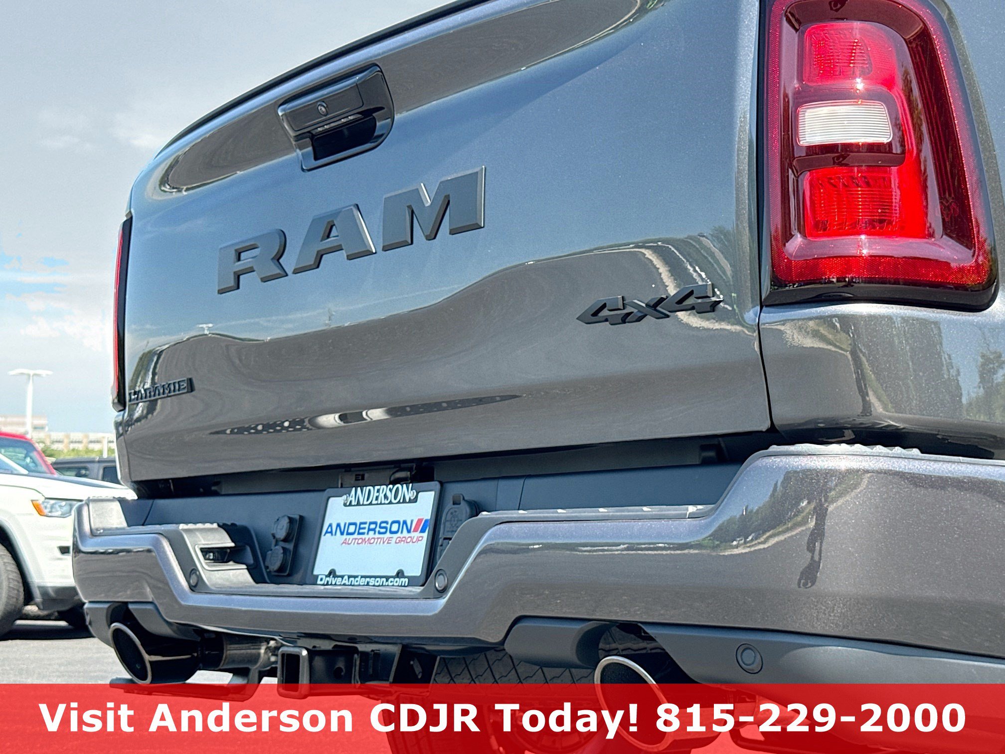 New 2026 RAM 1500 Laramie w/ Night Edition AWD/4WD image 13