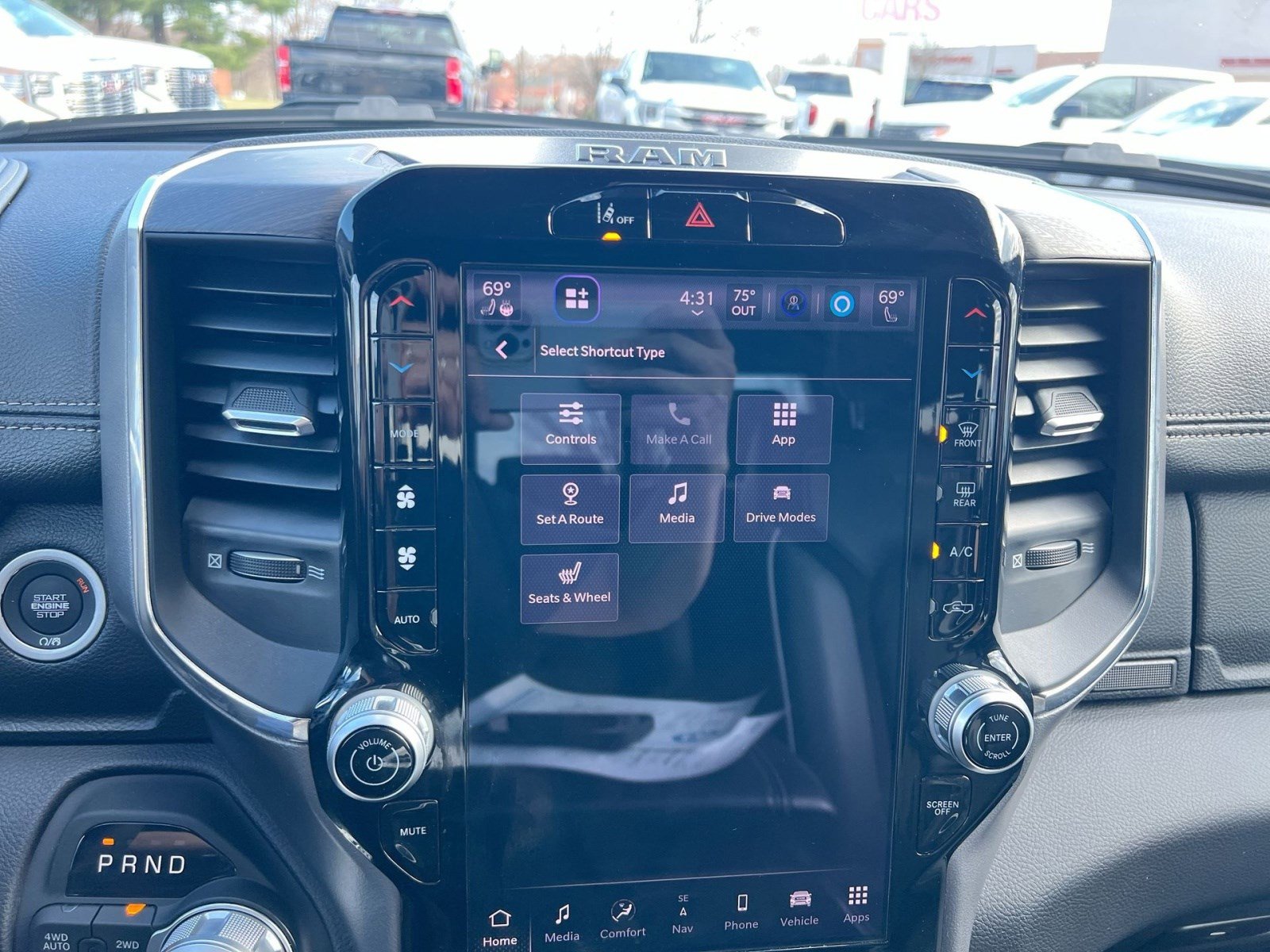 Used 2025 RAM 1500 Laramie image 18