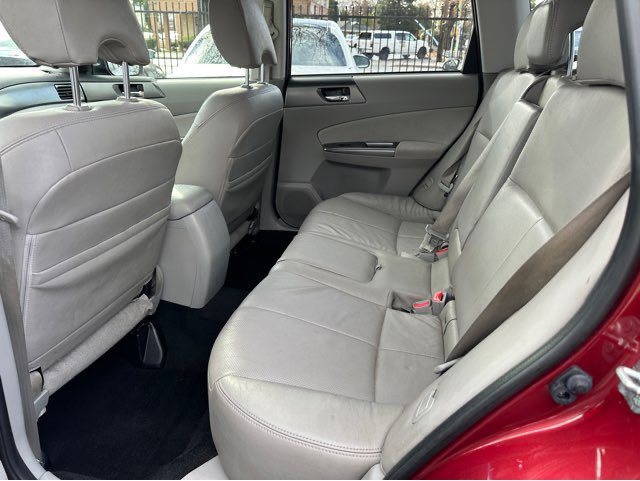 Used 2011 Subaru Forester 2.5X Limited image 9